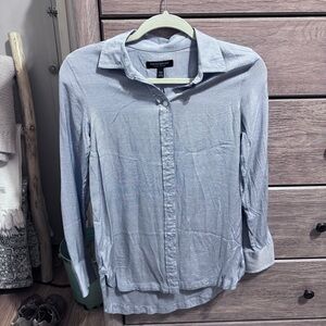 Banana Republic Soft Blue Casual Button-Down Shirt